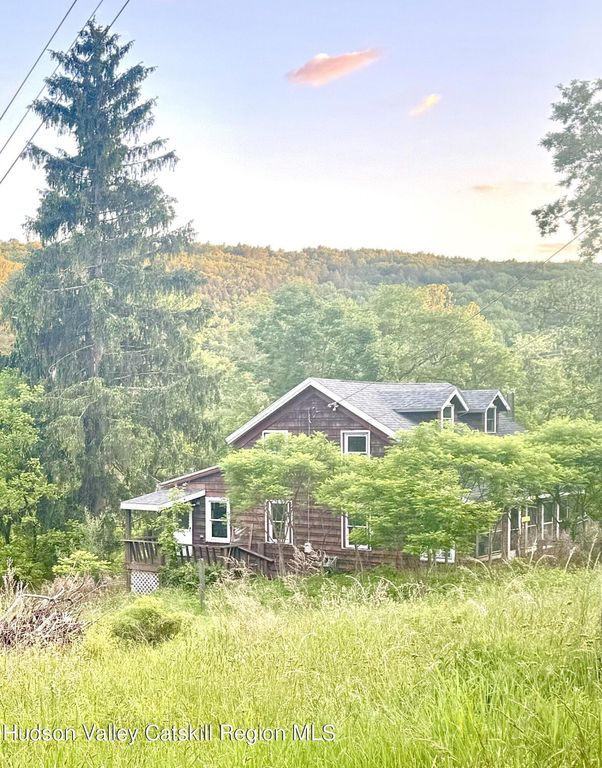 7 Old Route 52, Jeffersonville, NY 12748