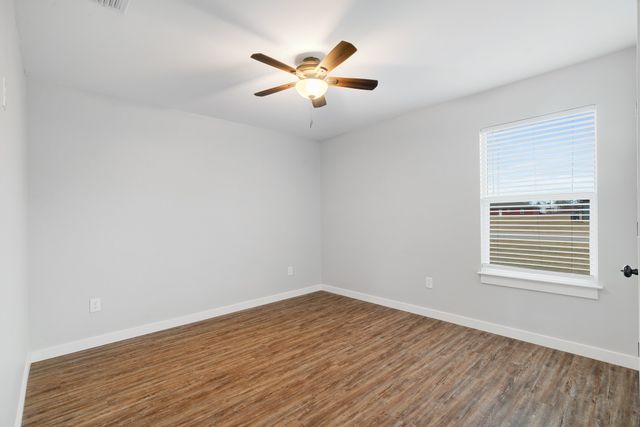 19 PR 43793, Paris, TX 75462