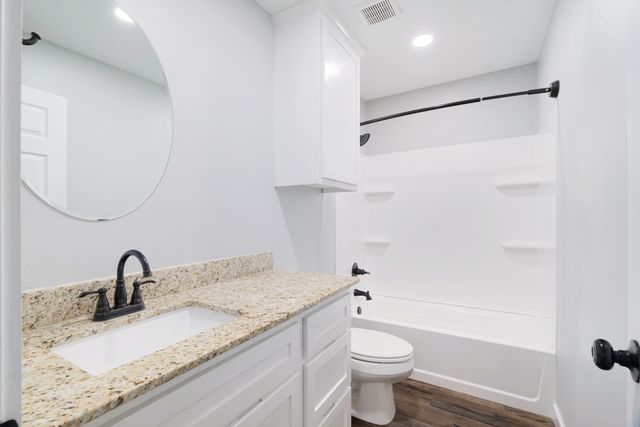 19 PR 43793, Paris, TX 75462