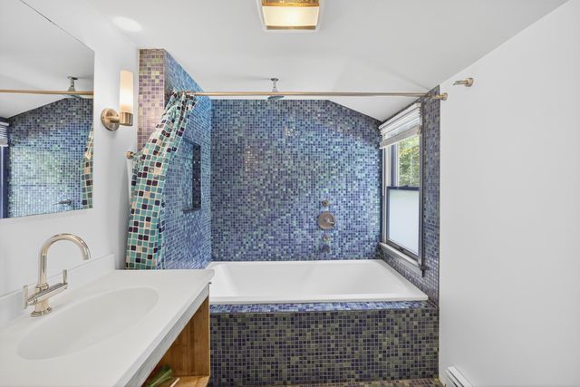 13 Two Ponds Road, Falmouth, MA 02540