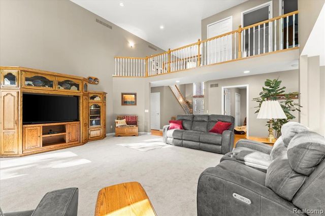 860 Galahad Drive, Ortonville, MI 48462