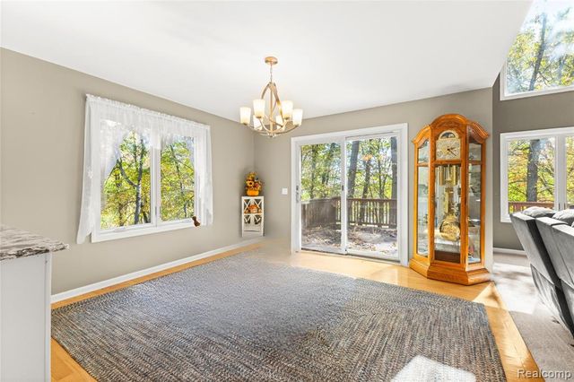 860 Galahad Drive, Ortonville, MI 48462