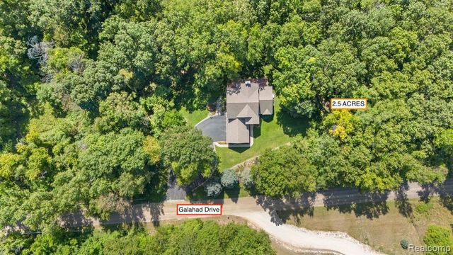 860 Galahad Drive, Ortonville, MI 48462