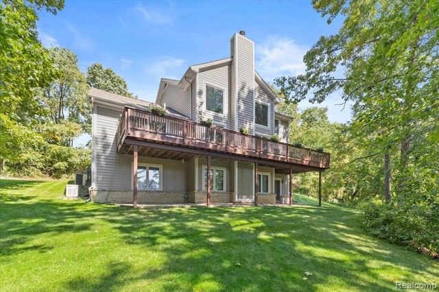 860 Galahad Drive, Ortonville, MI 48462