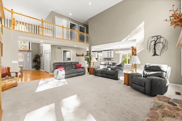 860 Galahad Drive, Ortonville, MI 48462