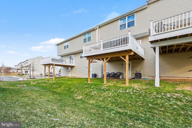 31 FOXWOOD DR, Gilbertsville, PA 19525