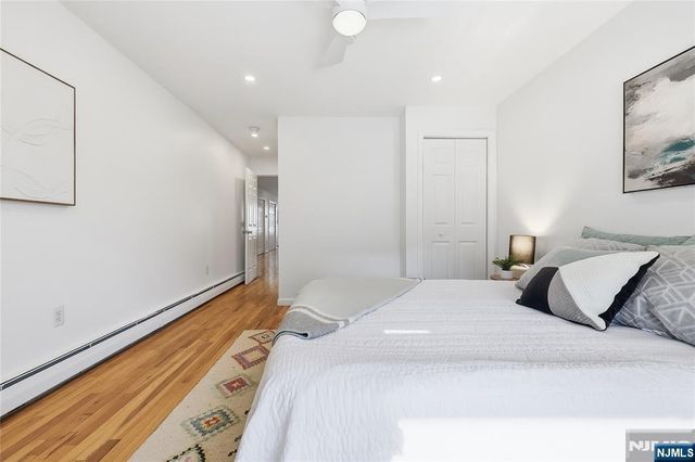 325 5th Street 2, Jersey City, NJ 07302