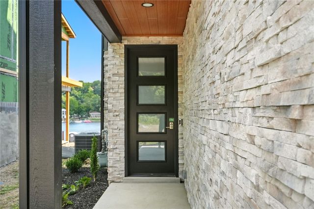 141 Miramar Drive 11A, O'hara, PA 15238