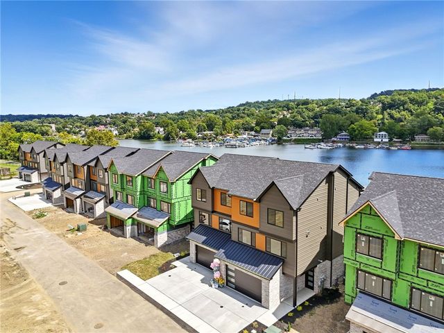 141 Miramar Drive 11A, O'hara, PA 15238
