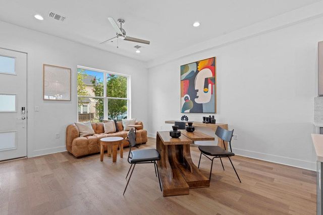 3823 Threadgill ST, Austin, TX 78723