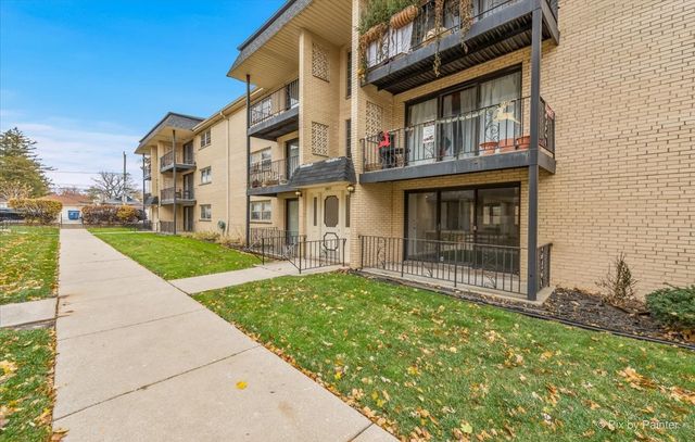 2037 N Harlem Avenue 1W, Chicago, IL 60707