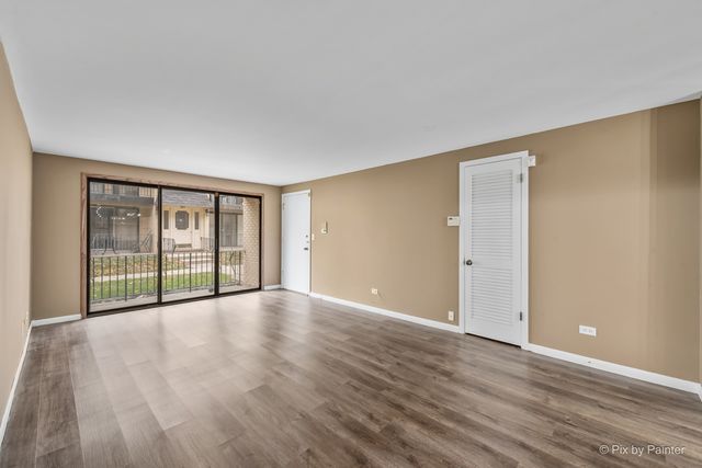 2037 N Harlem Avenue 1W, Chicago, IL 60707