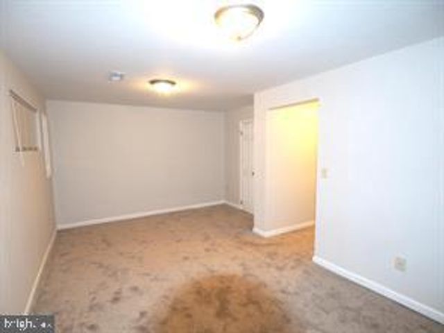 8 ASBURY WAY, Sterling, VA 20165