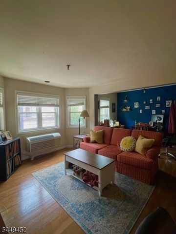 210 2Nd St 2, Hoboken City, NJ 07030