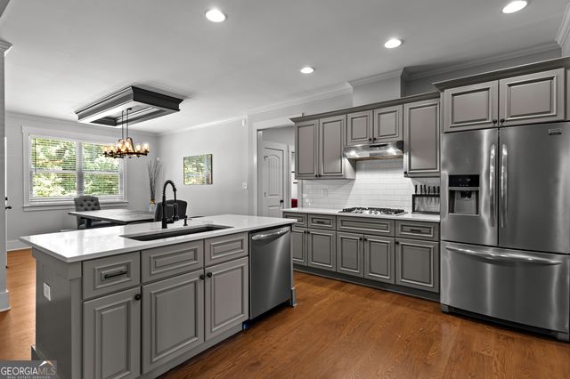 27 Dorian Court, Newnan, GA 30265