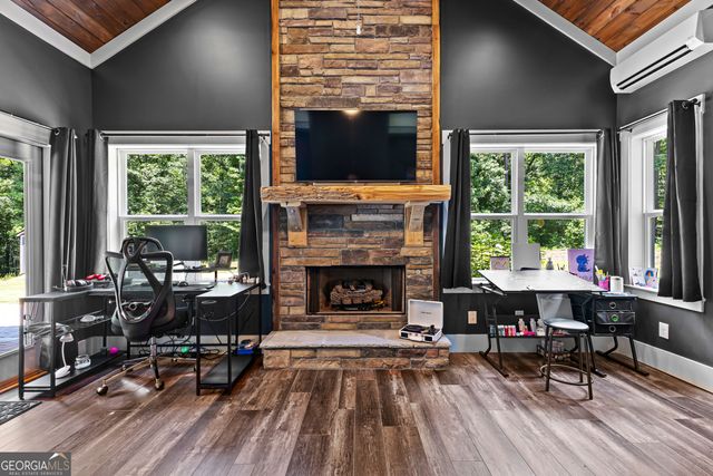 27 Dorian Court, Newnan, GA 30265