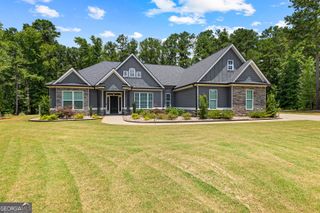 27 Dorian Court, Newnan, GA 30265