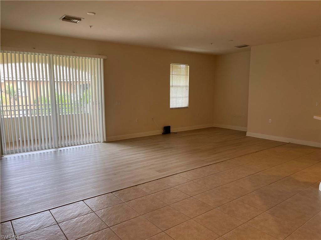 Image 2 of property listing at 3973 Pomodoro CIR 301, Cape Coral, FL 33909