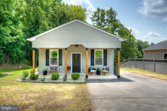 1407 RISING SUN AVE, Langhorne, PA 19047