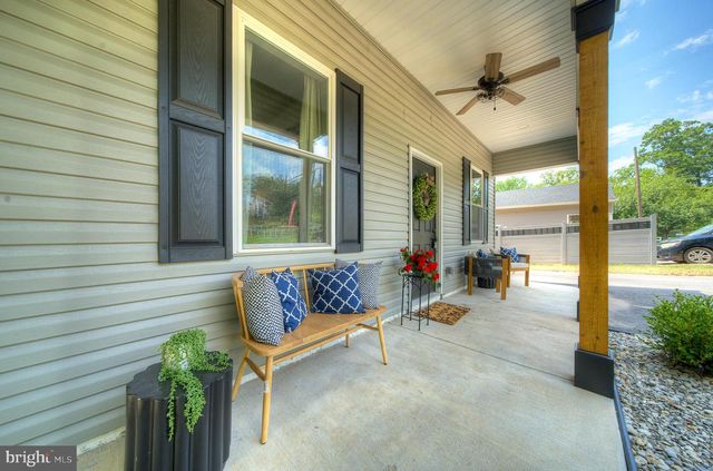 1407 RISING SUN AVE, Langhorne, PA 19047