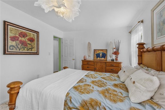 27553 Playa Del Rey LN, Bonita Springs, FL 34135