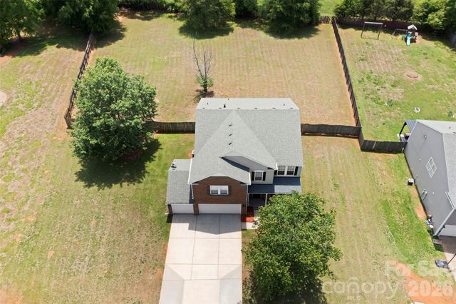 1720 Grove Tree Lane, Clover, SC 29710
