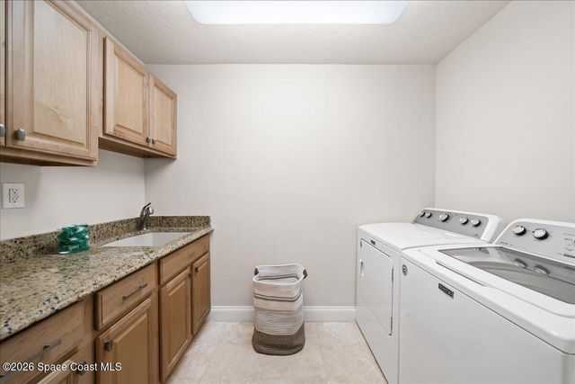 1 Eighth Avenue 1202, Indialantic, FL 32903