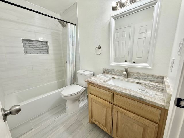 1987 Castle Drive, Garland, TX 75040
