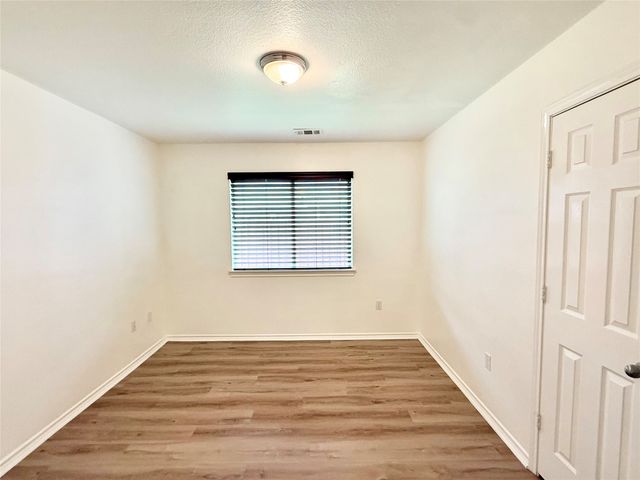 1987 Castle Drive, Garland, TX 75040