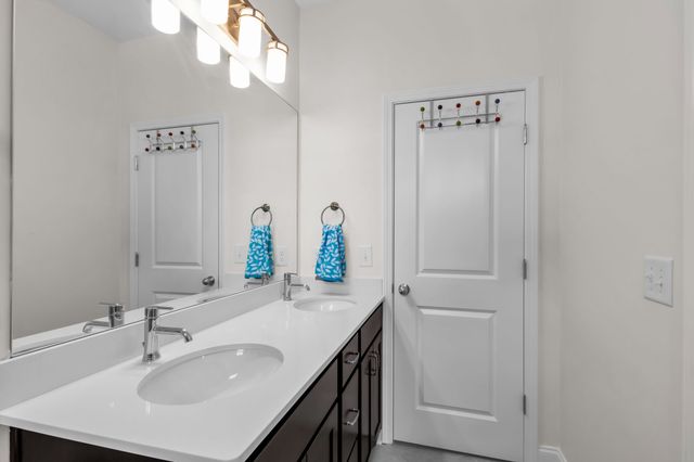1067 Vida Way, Nolensville, TN 37135