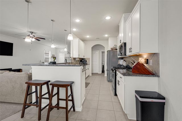 5318 Abbeville Court, Dickinson, TX 77539