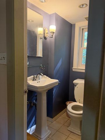 47 Seminole Road, Acton, MA 01720