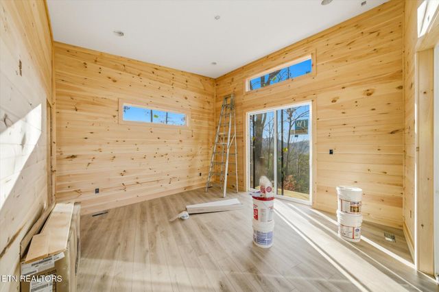 2305 Village Circle, Sevierville, TN 37876