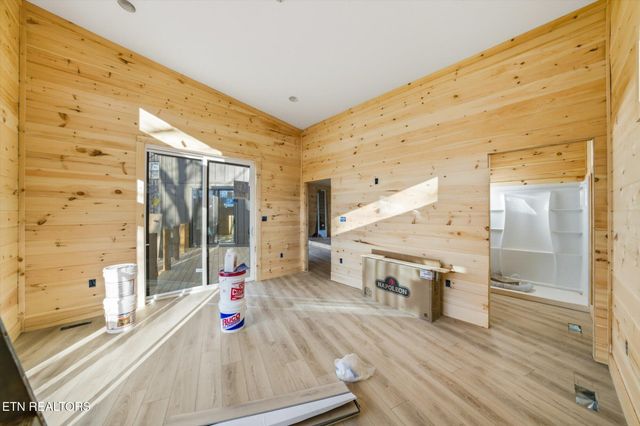 2305 Village Circle, Sevierville, TN 37876