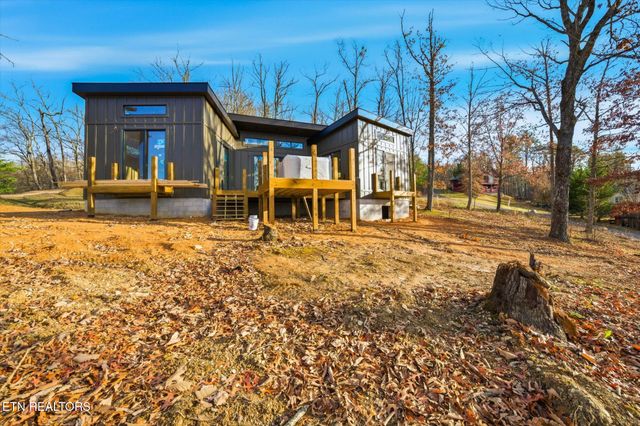 2305 Village Circle, Sevierville, TN 37876