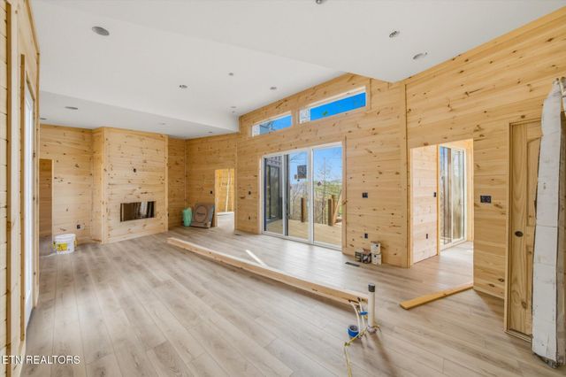 2305 Village Circle, Sevierville, TN 37876