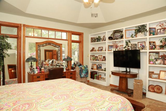 10812 Bay Ridge Drive, Dardanelle, AR 72834