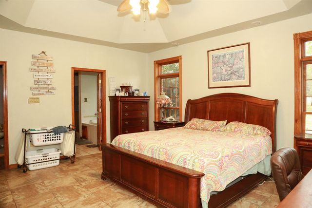 10812 Bay Ridge Drive, Dardanelle, AR 72834