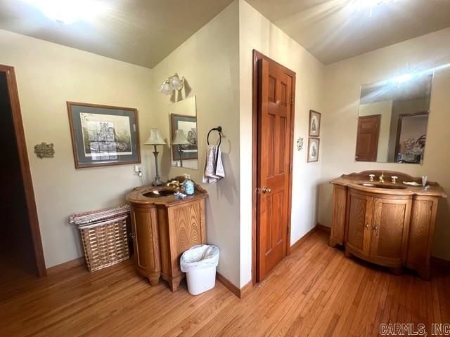 10812 Bay Ridge Drive, Dardanelle, AR 72834