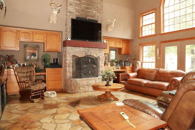 10812 Bay Ridge Drive, Dardanelle, AR 72834