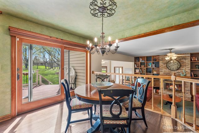 5N411 Harvest Lane, St. Charles, IL 60175
