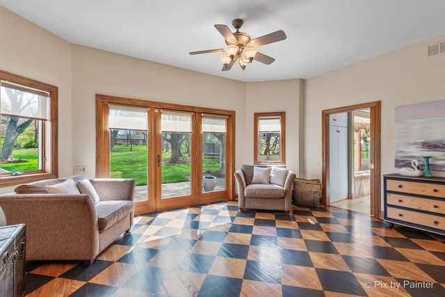 5N411 Harvest Lane, St. Charles, IL 60175