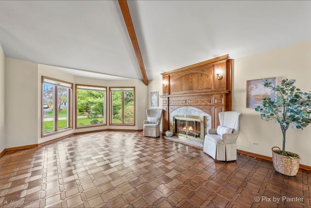 5N411 Harvest Lane, St. Charles, IL 60175