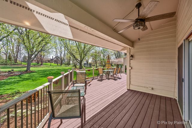 5N411 Harvest Lane, St. Charles, IL 60175