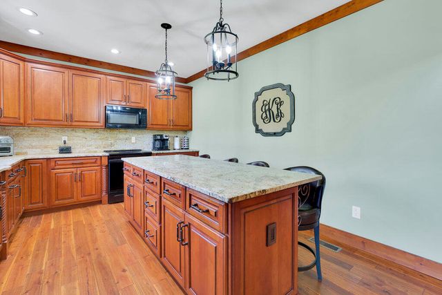 264 Waterfront Way, Ten Mile, TN 37880