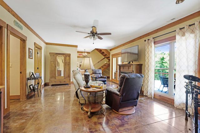 264 Waterfront Way, Ten Mile, TN 37880