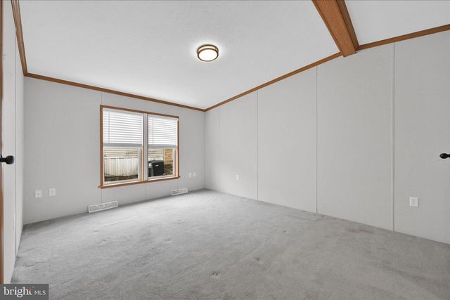 126 BROWNSTONE PARK, Hummelstown, PA 17036