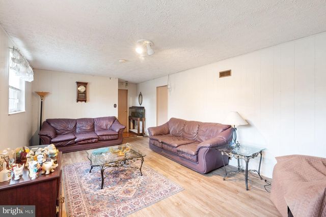 1 ALLSPICE CT, Owings Mills, MD 21117