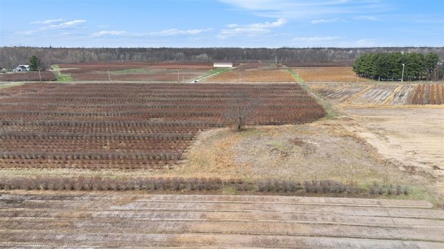 45601 72nd Street, Watervliet, MI 49098