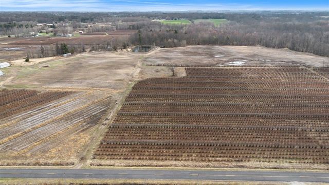 45601 72nd Street, Watervliet, MI 49098